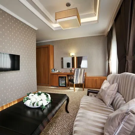 Kadak Garden Hotel