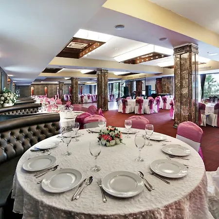 Hotel Kadak Garden
