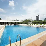 מלון Kadak Garden 2*