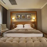 Hotel Kadak Garden 2*