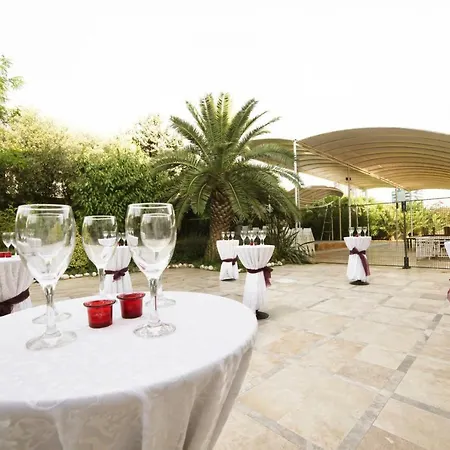 Отель Kadak Garden 2*