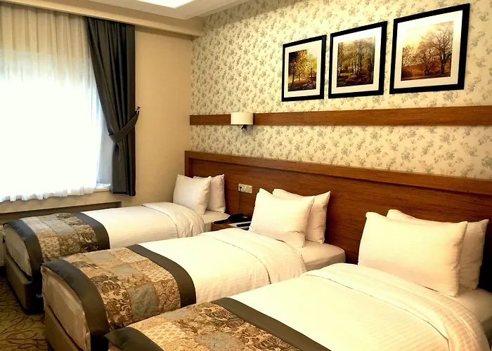 Hotel Kadak Garden 2*