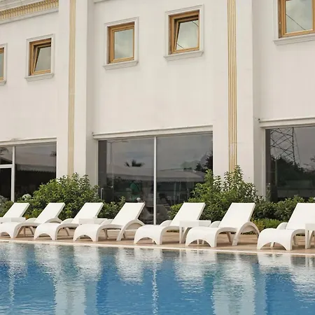 Hotel Kadak Garden