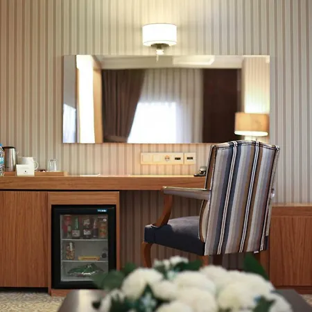 Otel Kadak Garden 2*